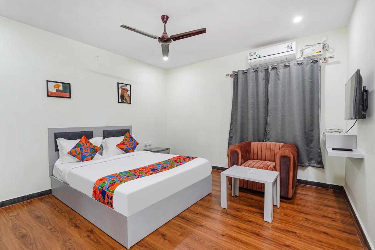 Fabexpress Ivory Pearl - Nr Sony Signal Hotel Bangalore Luaran gambar