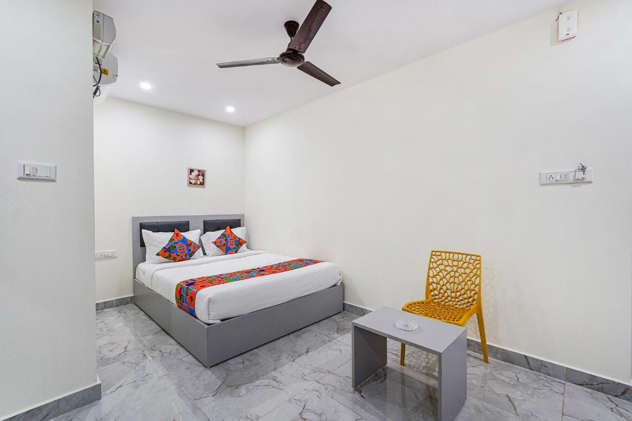 Fabexpress Ivory Pearl - Nr Sony Signal Hotel Bangalore Luaran gambar